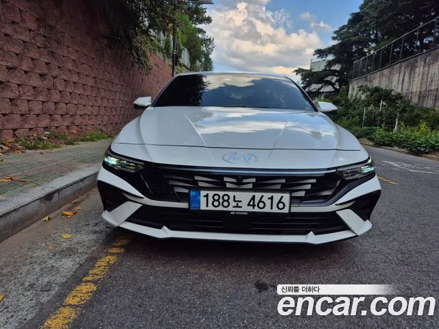 Hyundai Elantra — экстерьер