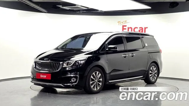 Kia Carnival — экстерьер