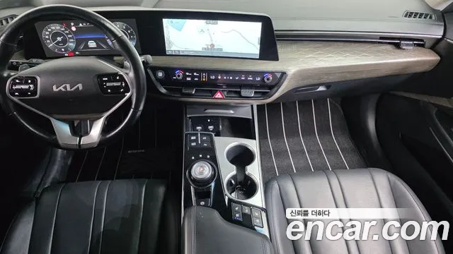 Kia K8 — интерьер