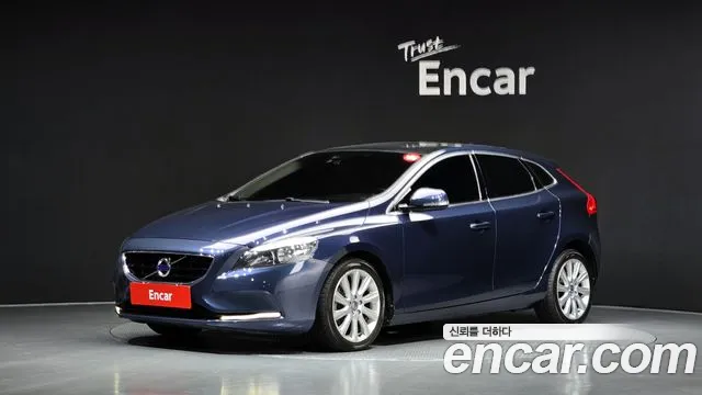 Volvo V40 — экстерьер