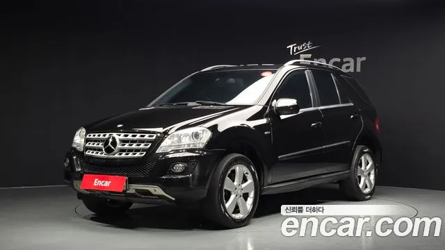 Mercedes-Benz M-класс — экстерьер