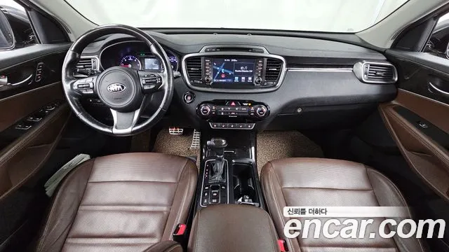 Kia Sorento — интерьер