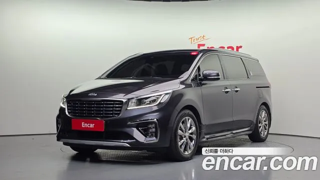 Kia Carnival — экстерьер
