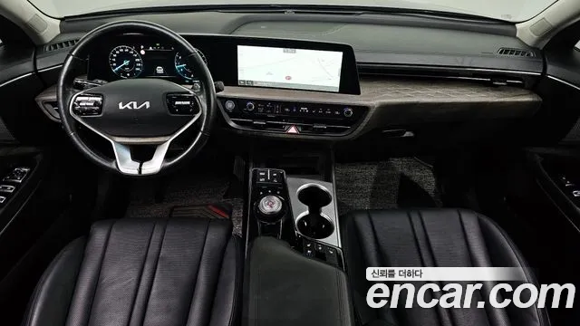 Kia K8 — интерьер