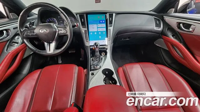 Infiniti Q60 — интерьер