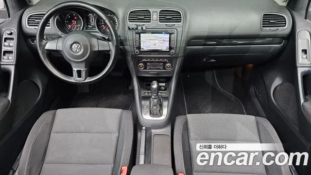 Volkswagen Golf — интерьер