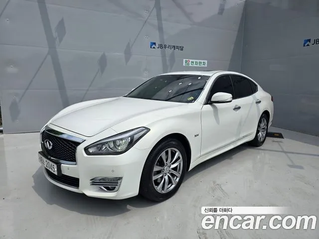 Infiniti Q70 — экстерьер