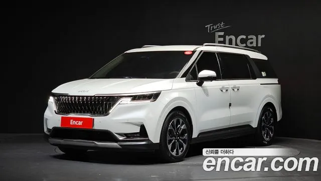 Kia Carnival — экстерьер
