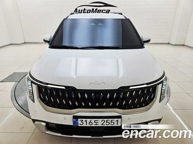 Kia Carnival — экстерьер