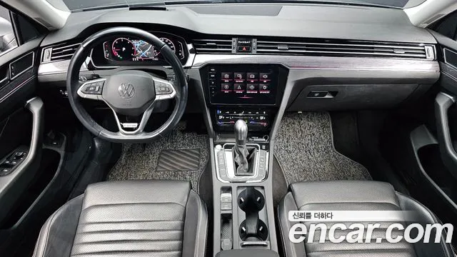 Volkswagen Passat — интерьер