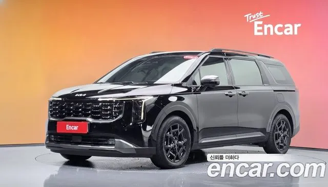 Kia Carnival — экстерьер
