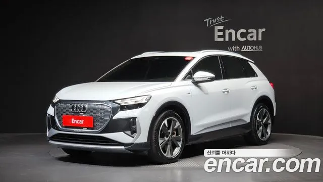 Audi Q4 e-tron — экстерьер