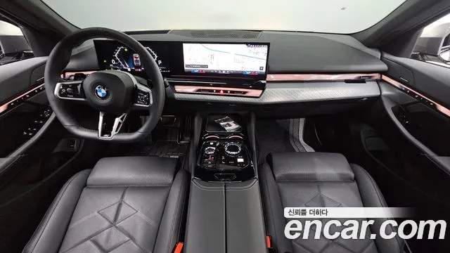 BMW 5 серия — интерьер