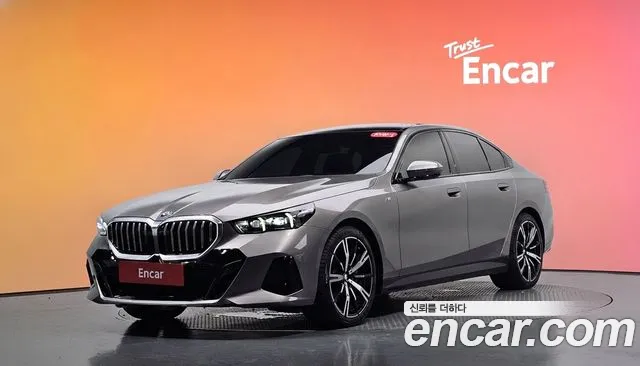 BMW 5 серия — экстерьер