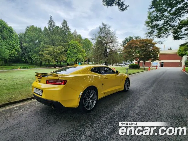 Chevrolet Korea Camaro — интерьер