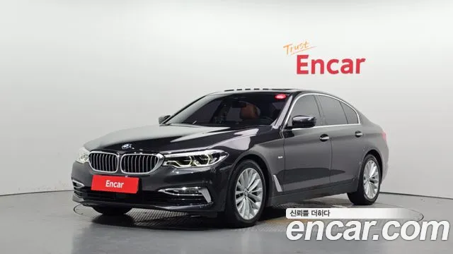 BMW 5 серия — экстерьер