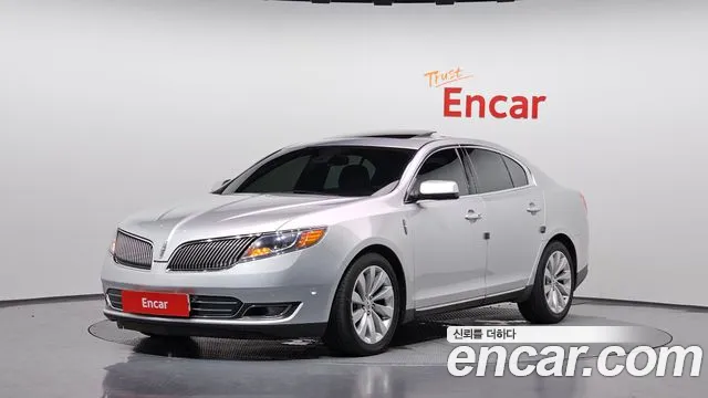 Lincoln MKS — экстерьер