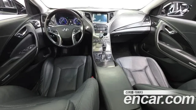 Hyundai Grandeur — интерьер