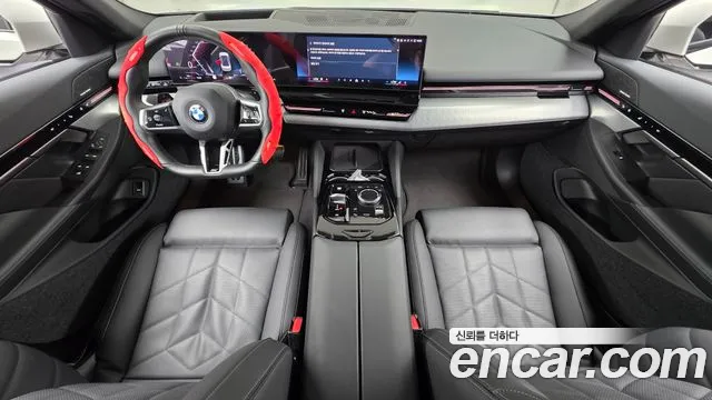 BMW 5 серия — интерьер