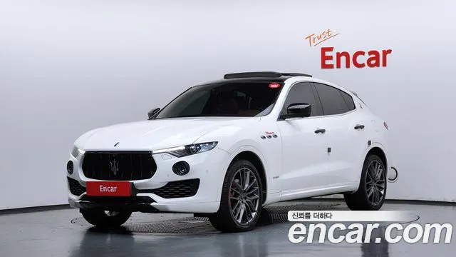 Maserati Levante — экстерьер