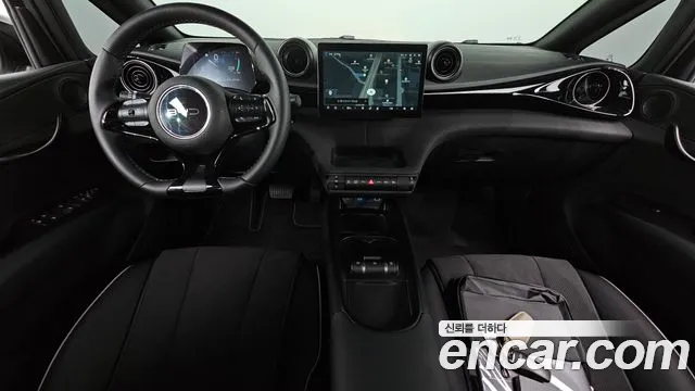BYD Dolphin — интерьер