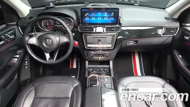 Mercedes-Benz GLS-класс — интерьер
