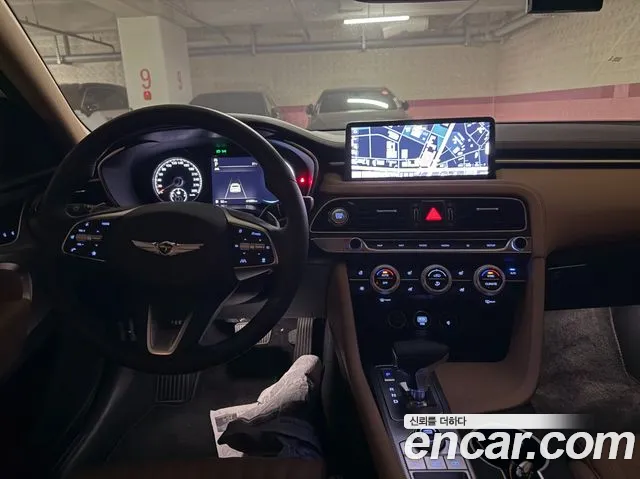 Genesis G70 — интерьер
