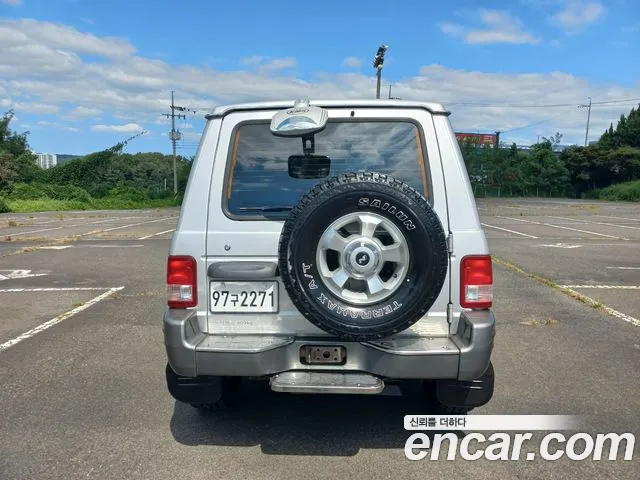 Hyundai Galloper — интерьер