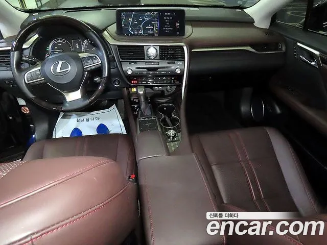 Lexus RX — интерьер