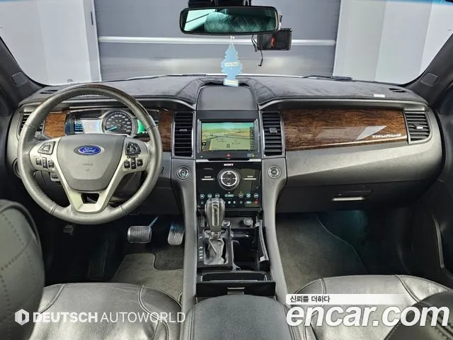 Ford Taurus — интерьер
