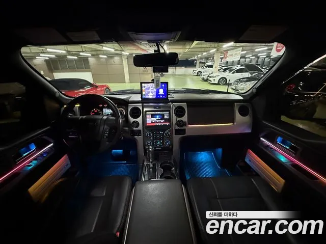 Ford F-150 — интерьер