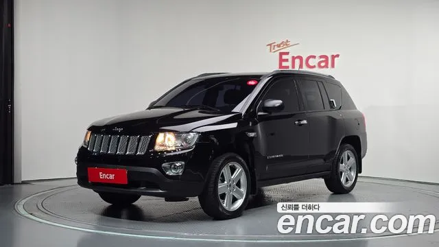 Jeep Compass — экстерьер