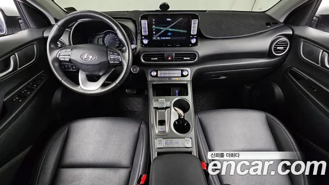 Hyundai Kona — интерьер