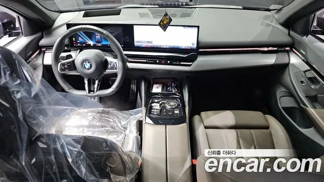 BMW 5 серия — интерьер