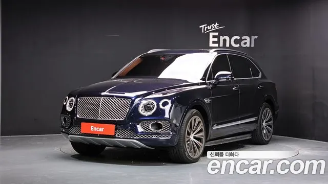 Bentley Bentayga — экстерьер