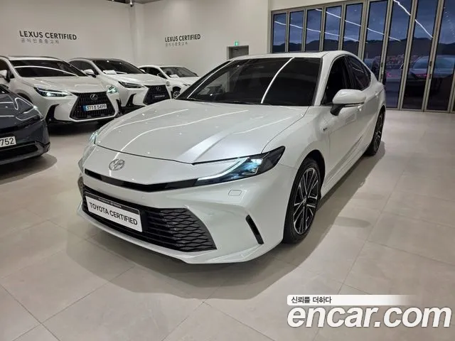 Toyota Camry — экстерьер