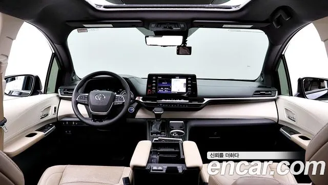 Toyota Sienna — интерьер