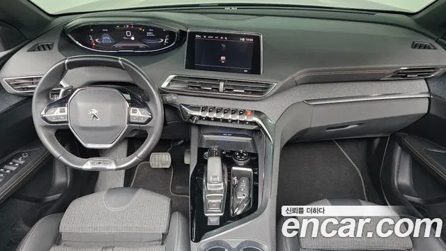 Peugeot 3008 — интерьер