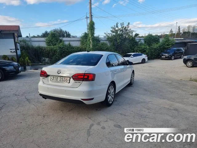 Volkswagen Jetta — интерьер