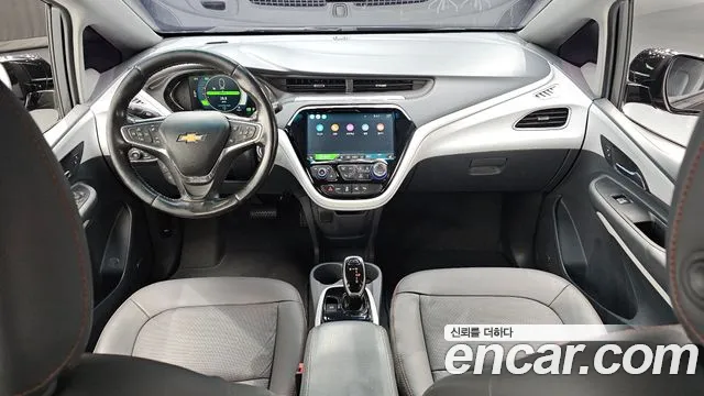 Chevrolet Korea Bolt EV — интерьер