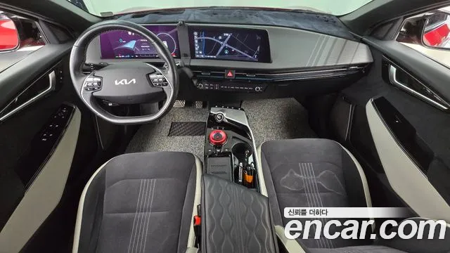 Kia EV6 — интерьер