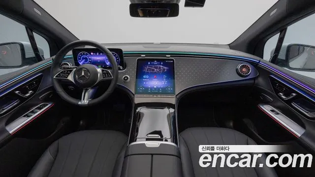 Mercedes-Benz EQE — интерьер