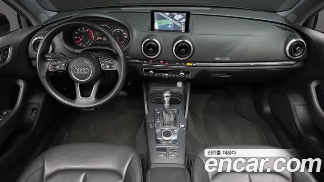 Audi A3 — интерьер