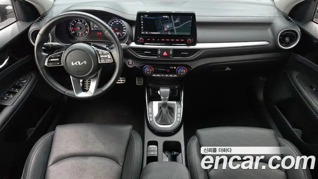 Kia K3 — интерьер