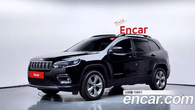 Jeep Cherokee — экстерьер