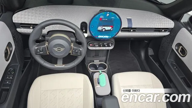 MINI Cooper Convertible — интерьер