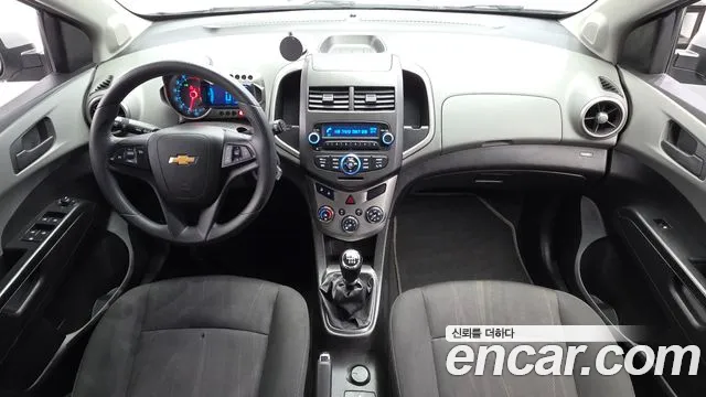 Chevrolet Korea Aveo — интерьер
