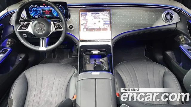 Mercedes-Benz EQE — интерьер