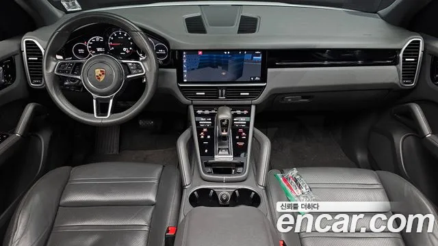 Porsche Cayenne — интерьер