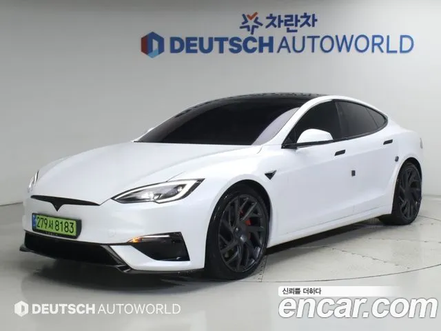 Tesla Model S — экстерьер